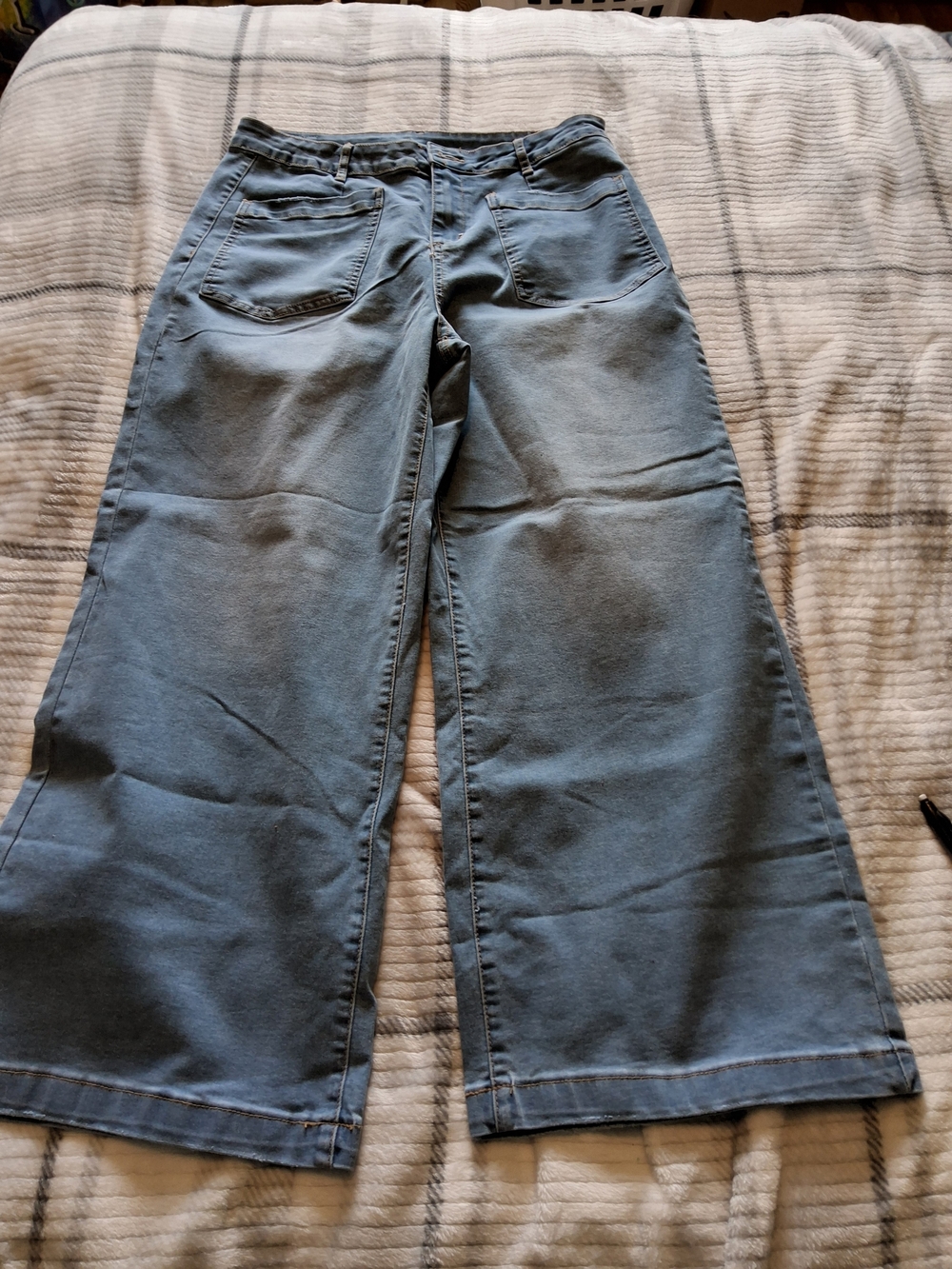Wide-Leg Women’s Jeans — Dusty Blue Flare